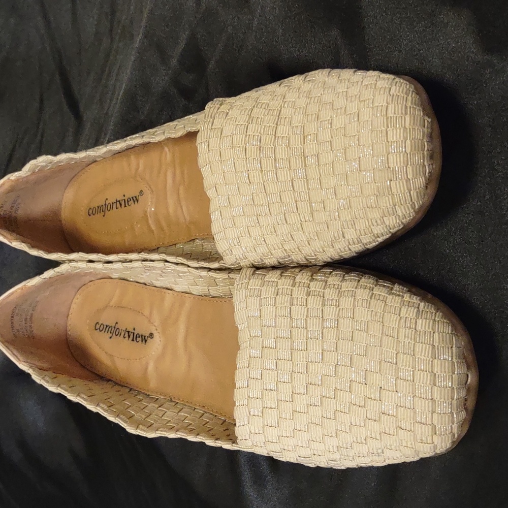 Comfortview Bethany Woven Flats Size 11 - Picture 3 of 4